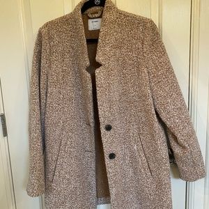Old Navy herringbone print coat, Size Medium